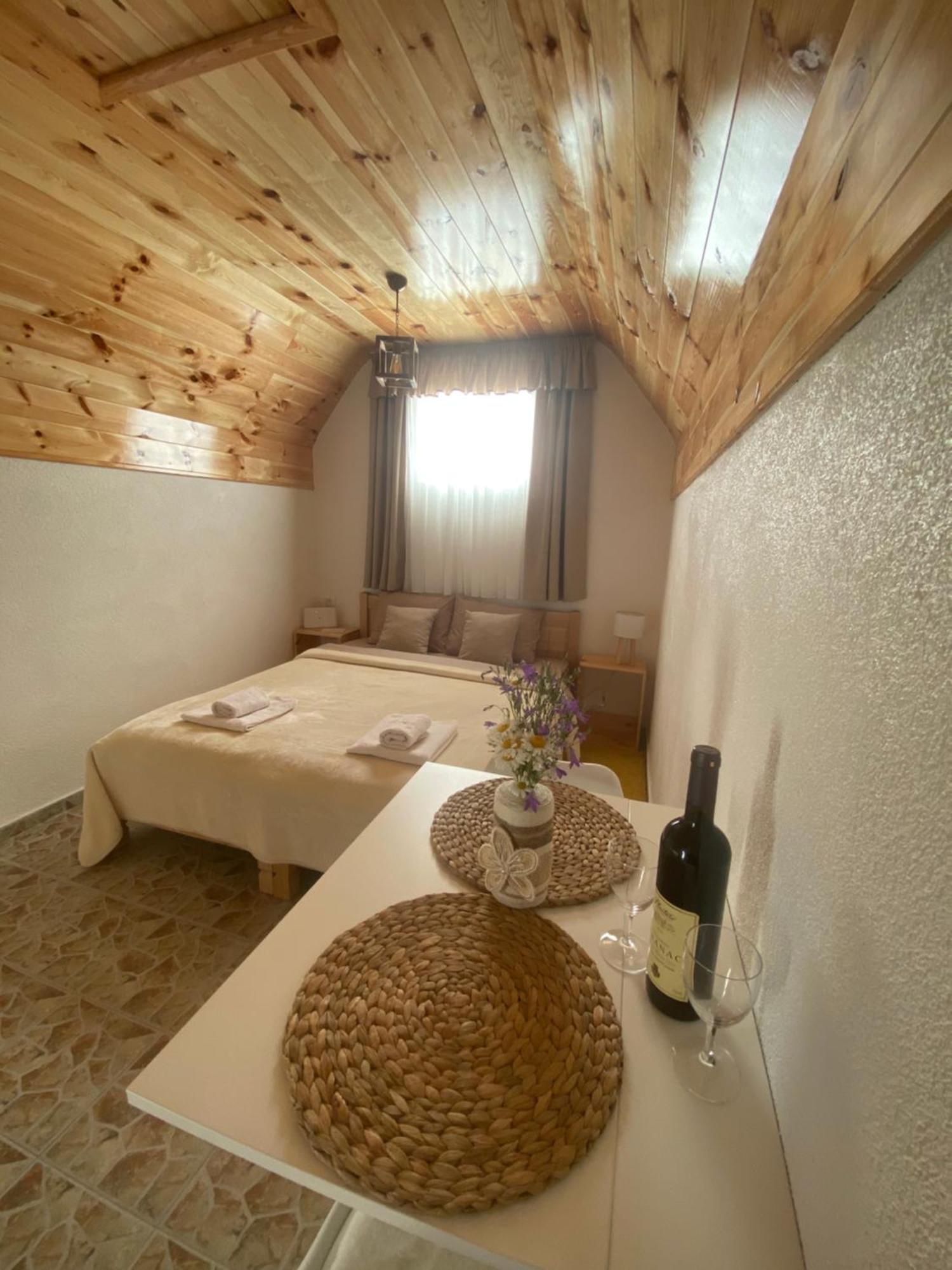 Apartment & Rooms Sweet Dreams Zabljak  Luaran gambar