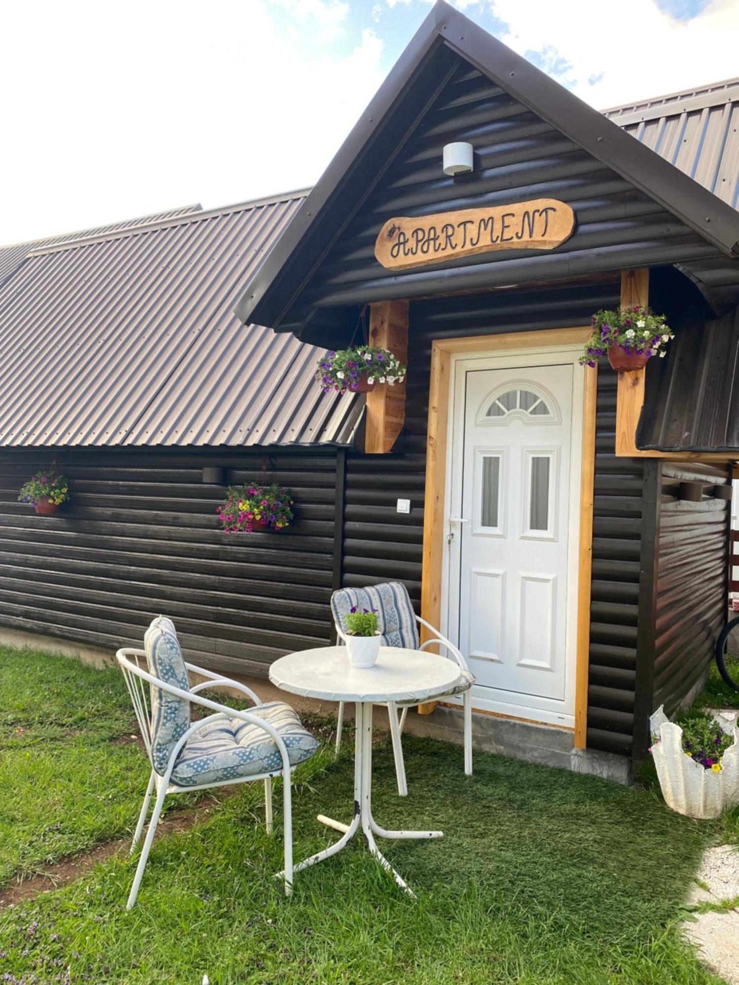 Apartment & Rooms Sweet Dreams Zabljak  Luaran gambar