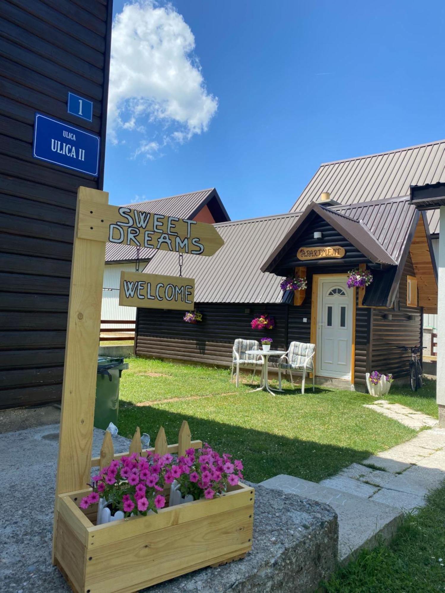 Apartment & Rooms Sweet Dreams Zabljak  Luaran gambar